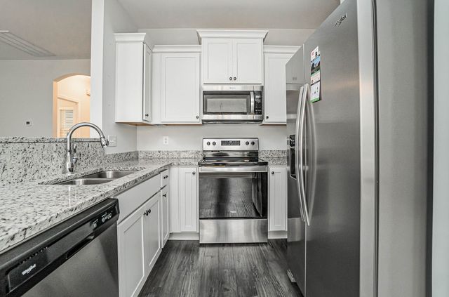 217 Kinsale Dr, Spring Hill, TN 37174