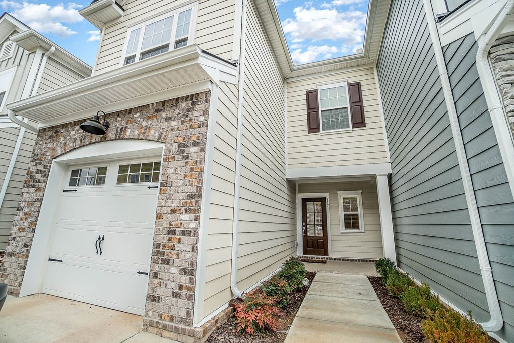 217 Kinsale Dr, Spring Hill, TN 37174
