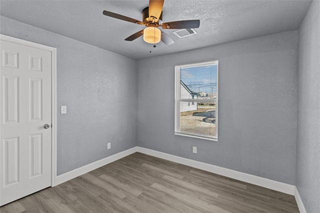 308 Marshall, Angleton, TX 77515