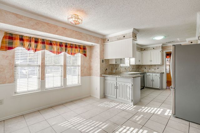 4228 Toledo Avenue, Fort Worth, TX 76133