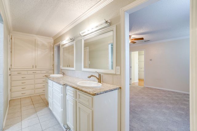 4228 Toledo Avenue, Fort Worth, TX 76133