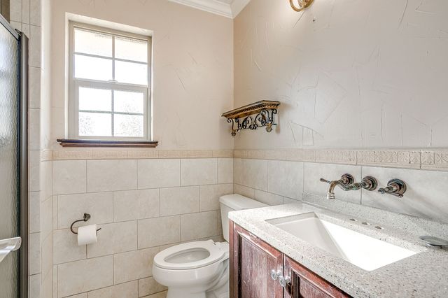 4228 Toledo Avenue, Fort Worth, TX 76133