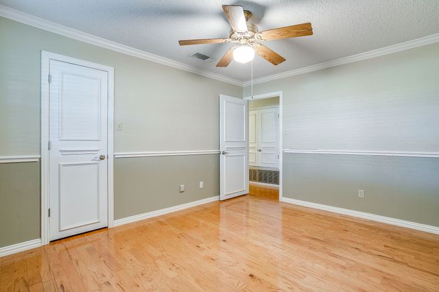 4228 Toledo Avenue, Fort Worth, TX 76133