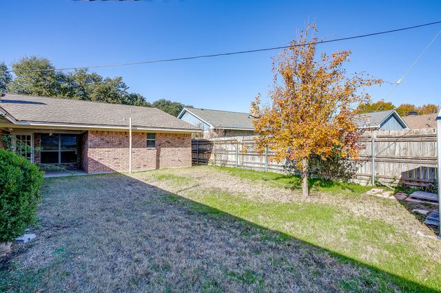 4228 Toledo Avenue, Fort Worth, TX 76133
