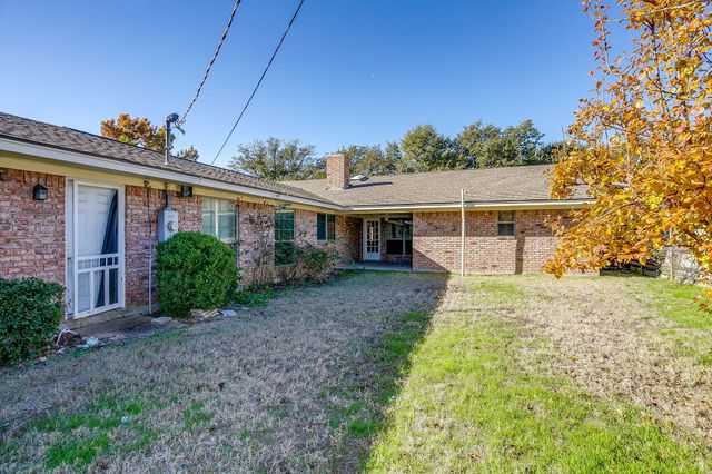 4228 Toledo Avenue, Fort Worth, TX 76133