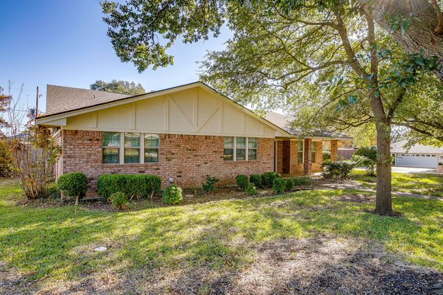 4228 Toledo Avenue, Fort Worth, TX 76133