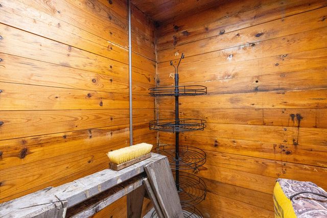 105 N Main Street, Spavinaw, OK 74366