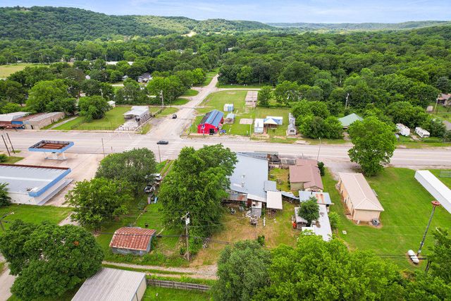 105 N Main Street, Spavinaw, OK 74366