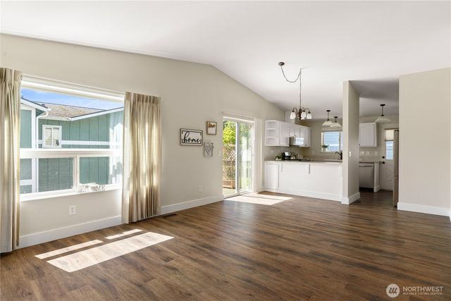 4114 Kingsway, Anacortes, WA 98221