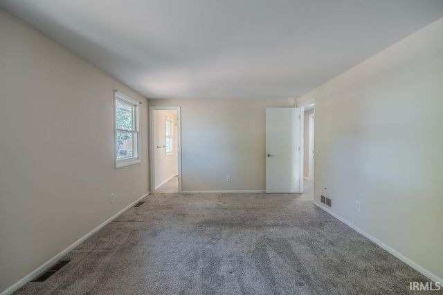 6334 Bennington Drive, Fort Wayne, IN 46815