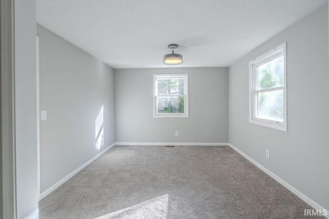 6334 Bennington Drive, Fort Wayne, IN 46815