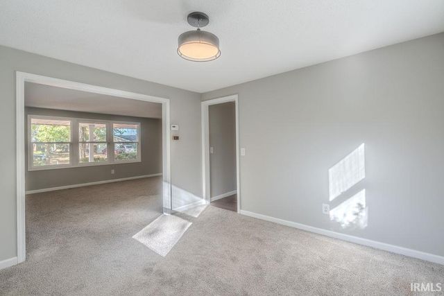 6334 Bennington Drive, Fort Wayne, IN 46815