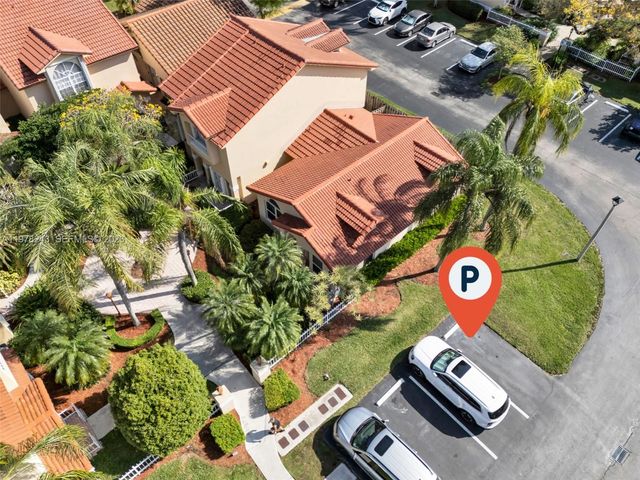 8751 SW 215th Ter, Cutler Bay, FL 33189