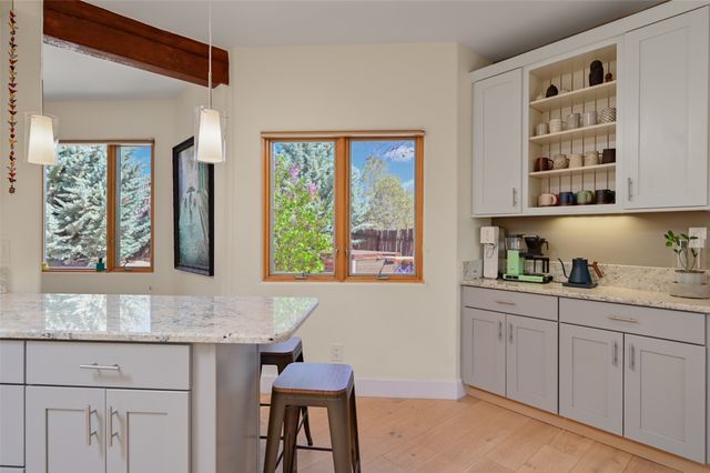 839 Camino Francisca, Santa Fe, NM 87506