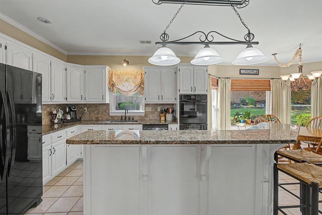 337 REVELL CV, Collierville, TN 38017