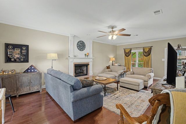 337 REVELL CV, Collierville, TN 38017