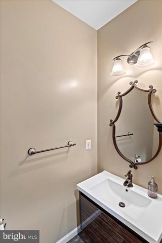 7802 LYNDHURST CT, Spotsylvania, VA 22553