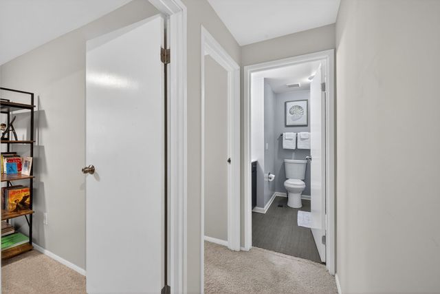 477 Cherry Ct, Ross Twp, PA 15237