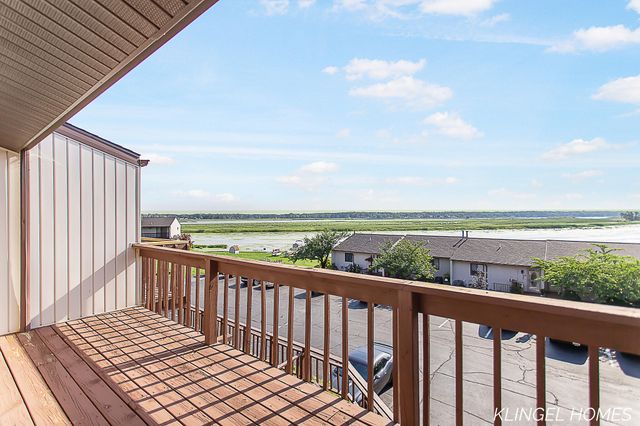 551 Gidley Circle D, Grand Haven, MI 49417