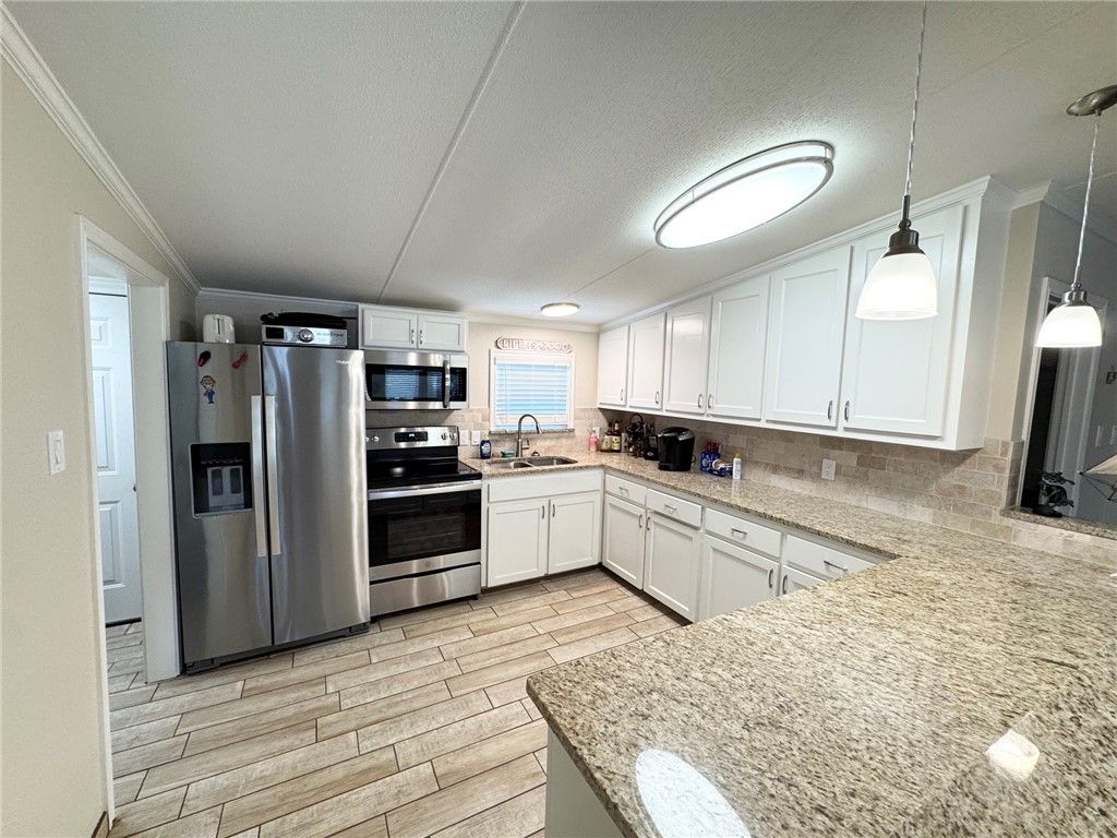 1516 Whispering Sands St, Port Aransas, TX 78373 — photo 3
