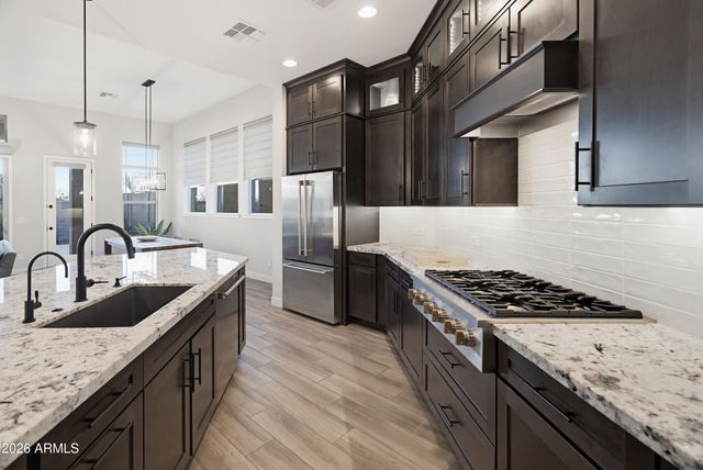 13173 W HORSETAIL Trail, Peoria, AZ 85383