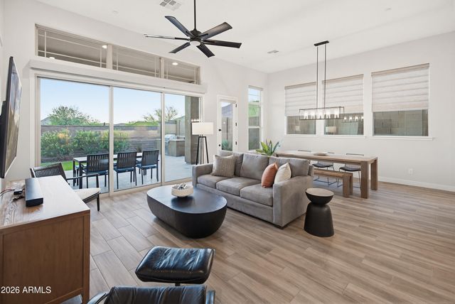 13173 W HORSETAIL Trail, Peoria, AZ 85383