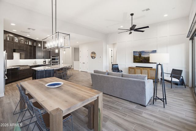 13173 W HORSETAIL Trail, Peoria, AZ 85383