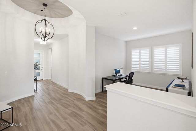 13173 W HORSETAIL Trail, Peoria, AZ 85383