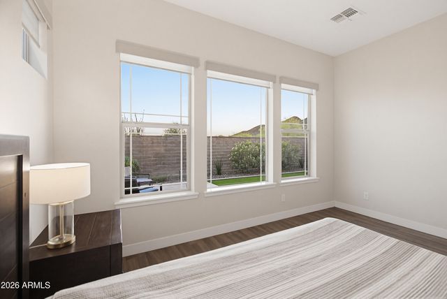 13173 W HORSETAIL Trail, Peoria, AZ 85383