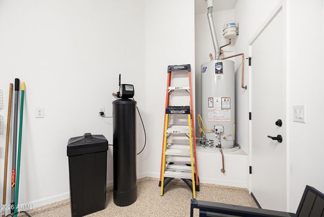 13173 W HORSETAIL Trail, Peoria, AZ 85383