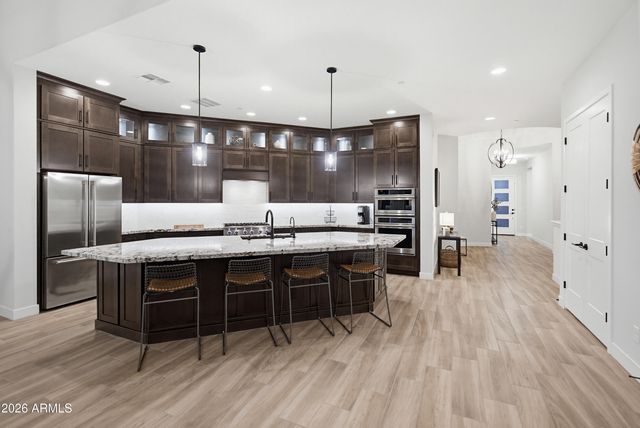 13173 W HORSETAIL Trail, Peoria, AZ 85383