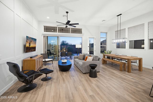 13173 W HORSETAIL Trail, Peoria, AZ 85383