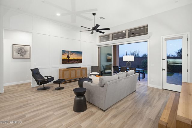 13173 W HORSETAIL Trail, Peoria, AZ 85383