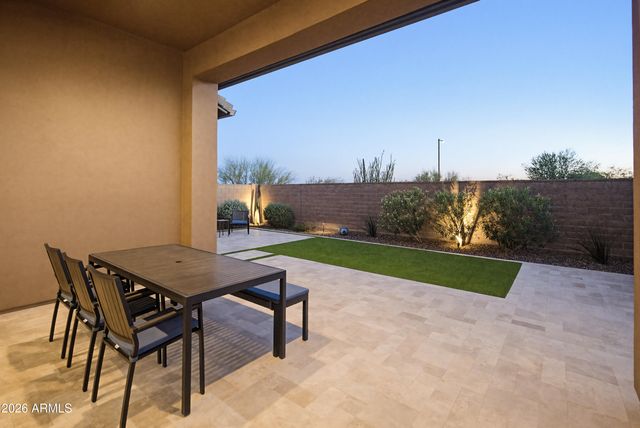 13173 W HORSETAIL Trail, Peoria, AZ 85383