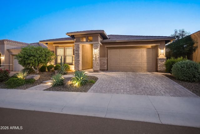 13173 W HORSETAIL Trail, Peoria, AZ 85383