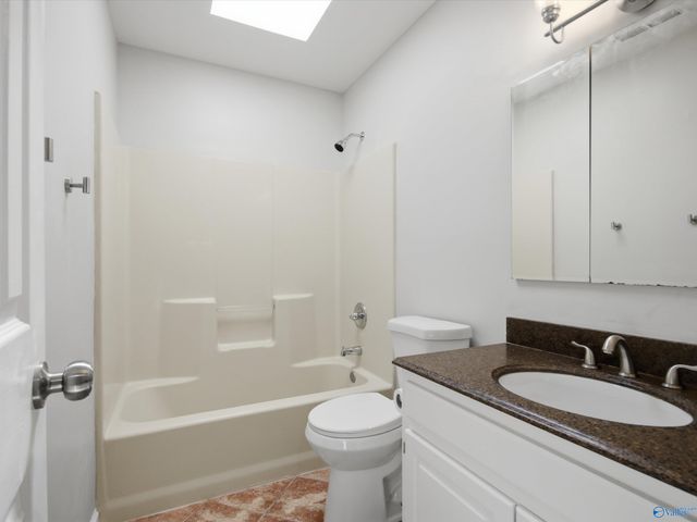 220 Bent Oak Circle, Harvest, AL 35749