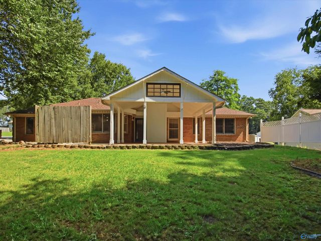 220 Bent Oak Circle, Harvest, AL 35749