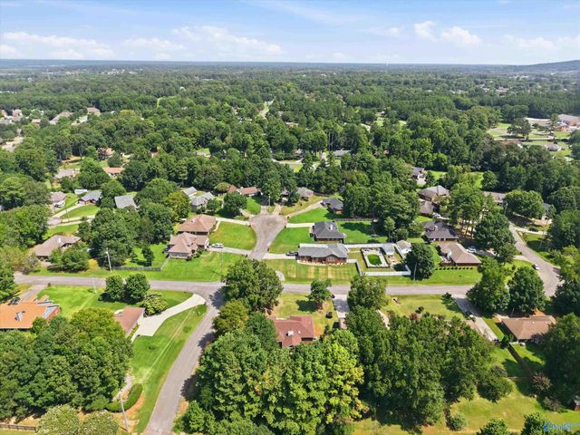 220 Bent Oak Circle, Harvest, AL 35749