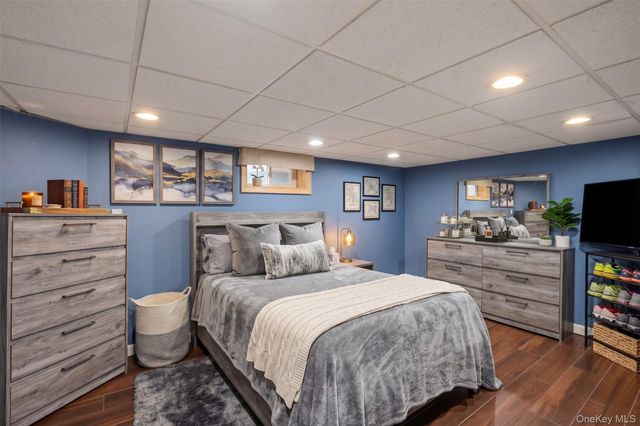 2489 Eileen Road, Oceanside, NY 11572