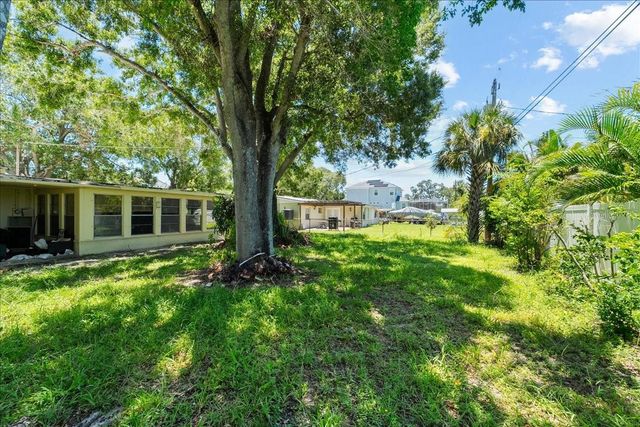 3613 S GARDENIA AVENUE, Tampa, FL 33629