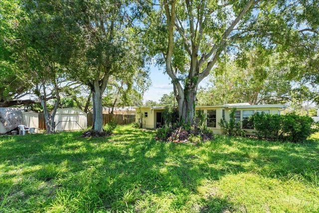 3613 S GARDENIA AVENUE, Tampa, FL 33629