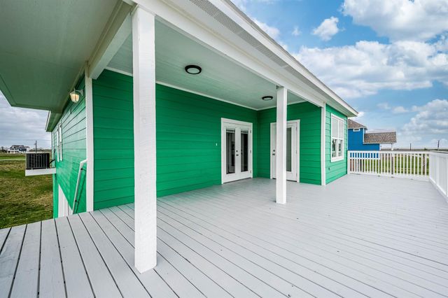 4014 Mitote Drive, Galveston, TX 77554