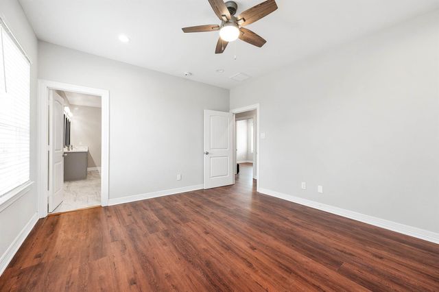 4014 Mitote Drive, Galveston, TX 77554