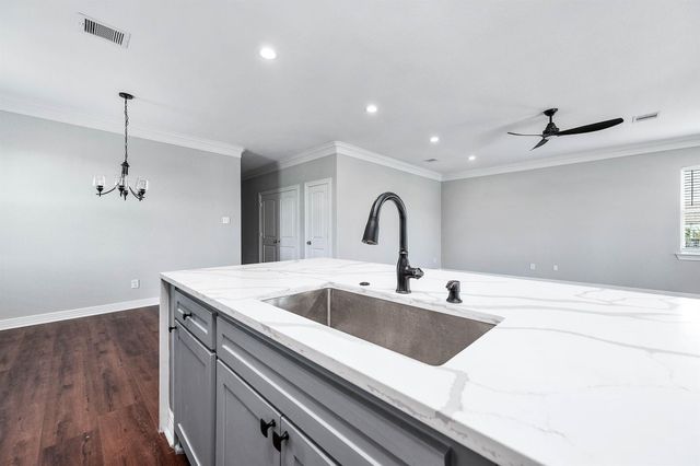 4014 Mitote Drive, Galveston, TX 77554