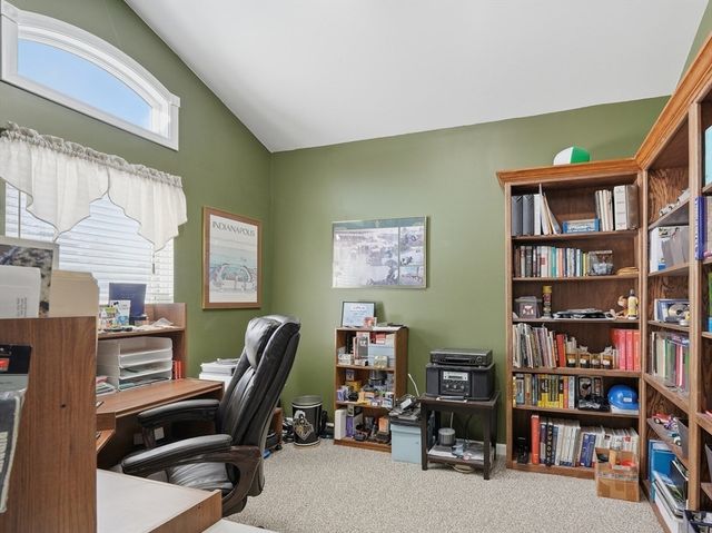 25 Winding Brook Ln., East Longmeadow, MA 01028