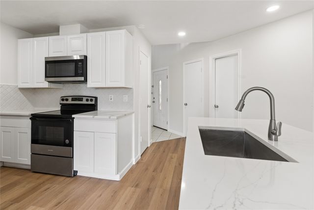 1503 Springtree Circle, Richardson, TX 75082
