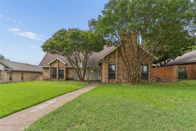 1503 Springtree Circle, Richardson, TX 75082