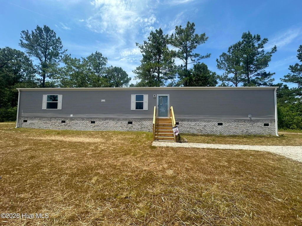 1713 Colon Mintz Road NE, Leland, NC 28451