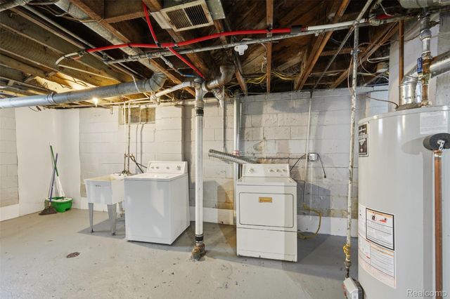 7552 WESTMINSTER Avenue, Warren, MI 48091