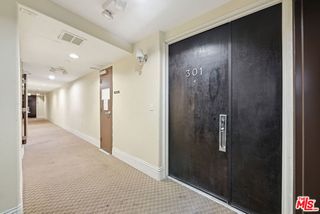 147 N Berendo Street 301, Los Angeles, CA 90004